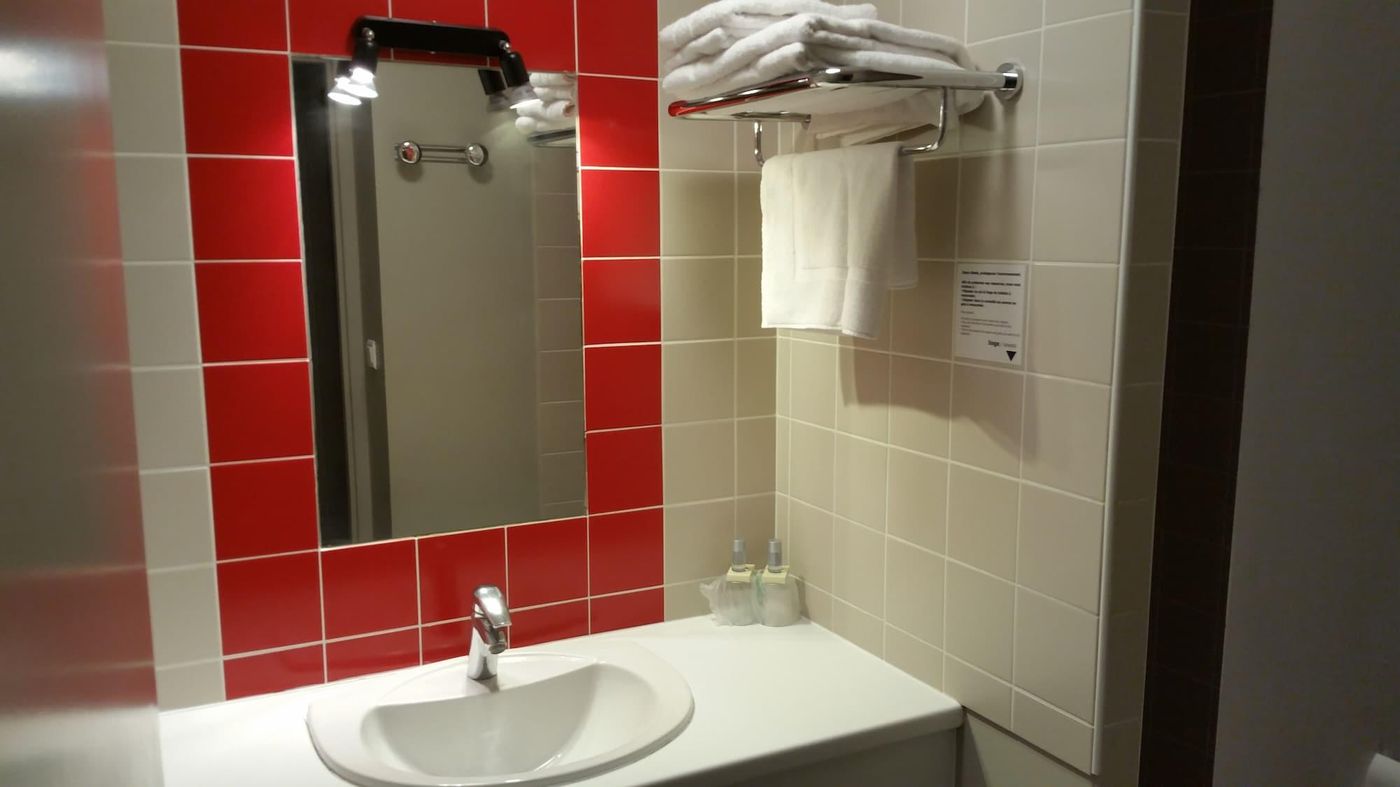 Hotel Canal Aigues Mortes - France - AIGUES MORTES  - Room - 10