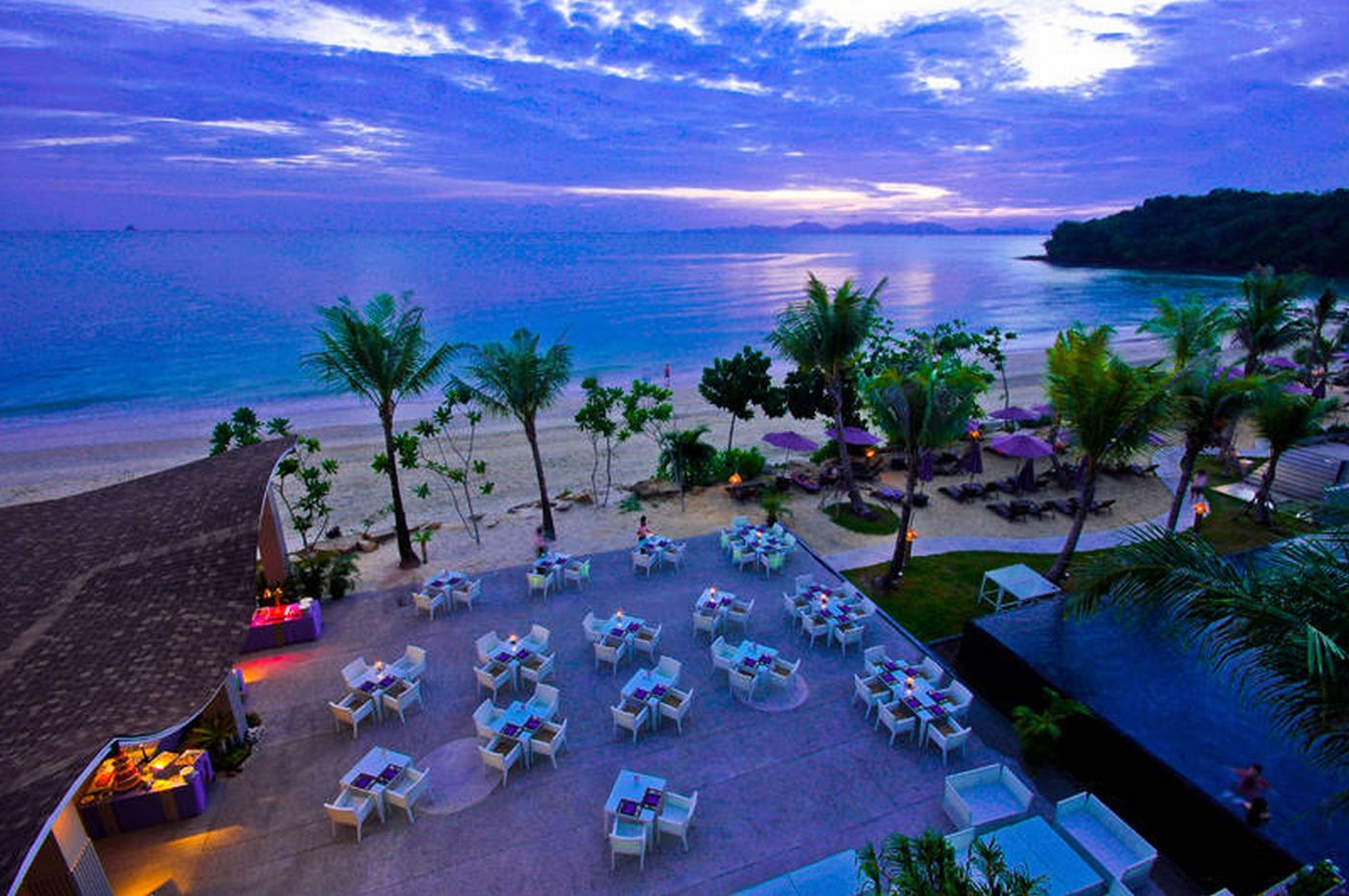 Beyond-Resort-Krabi-Beach-15