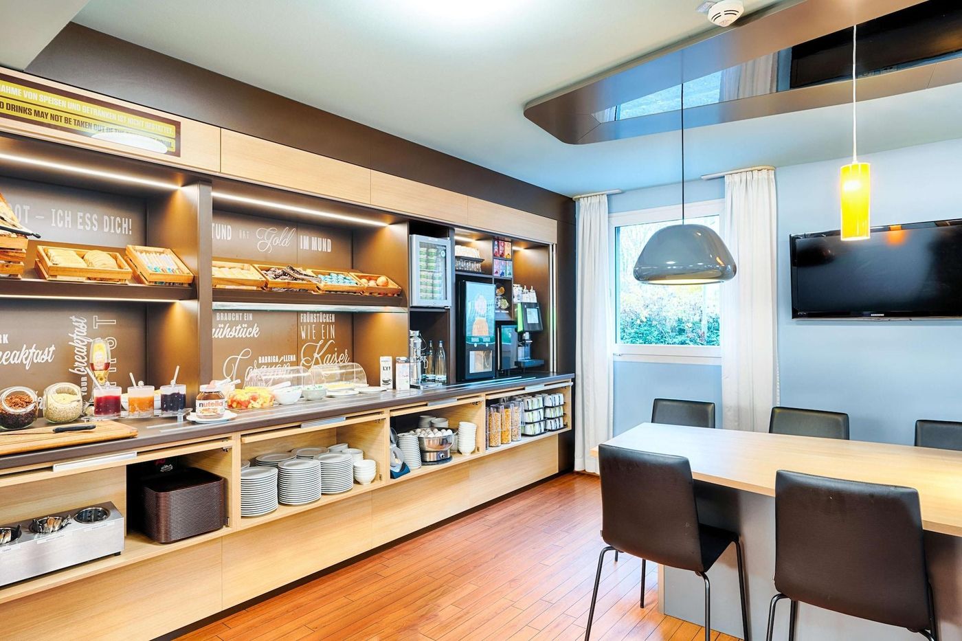 B-b-Hotel-Koln-frechen-Restaurant-19