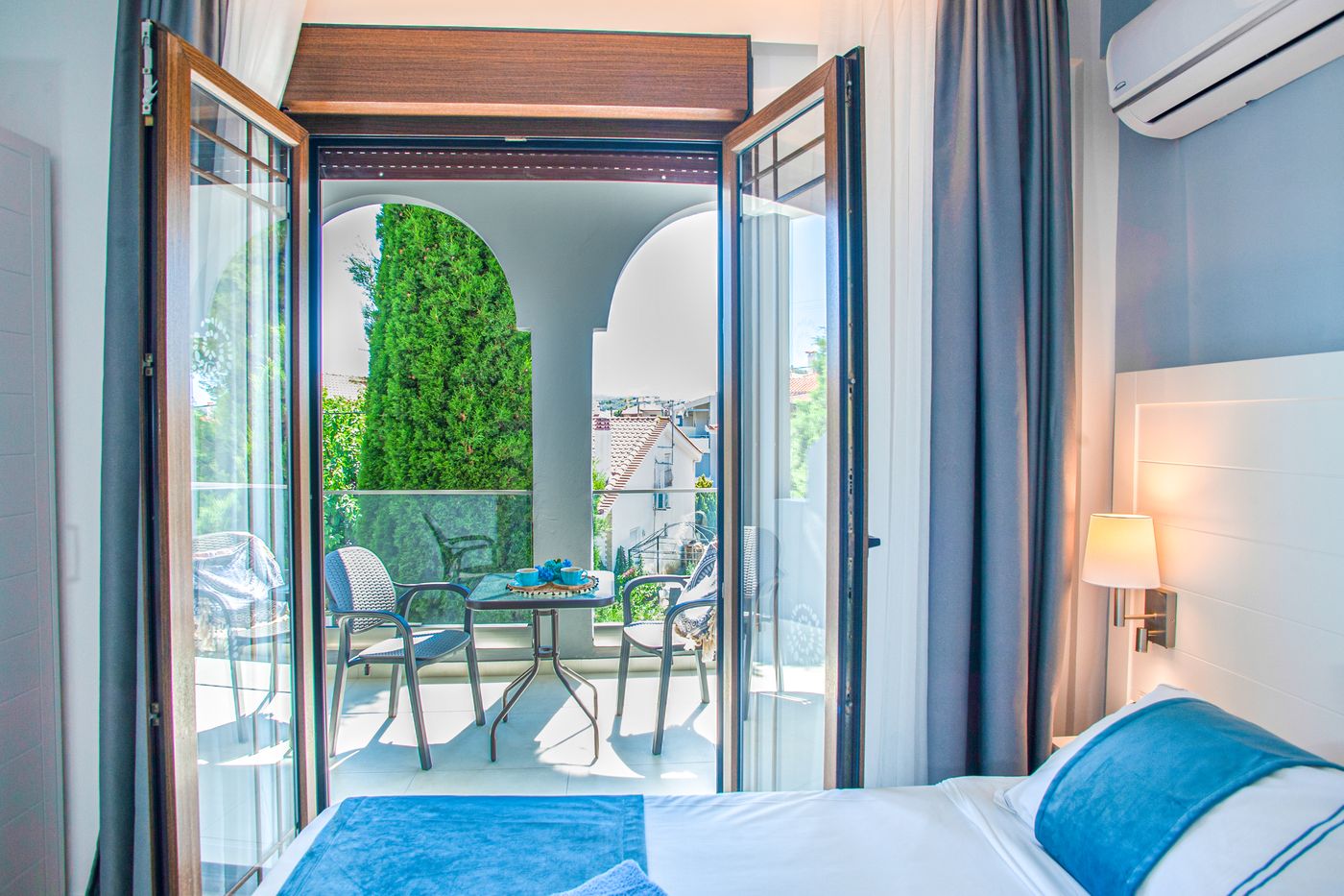 Lily-Ann-Village-Room-28