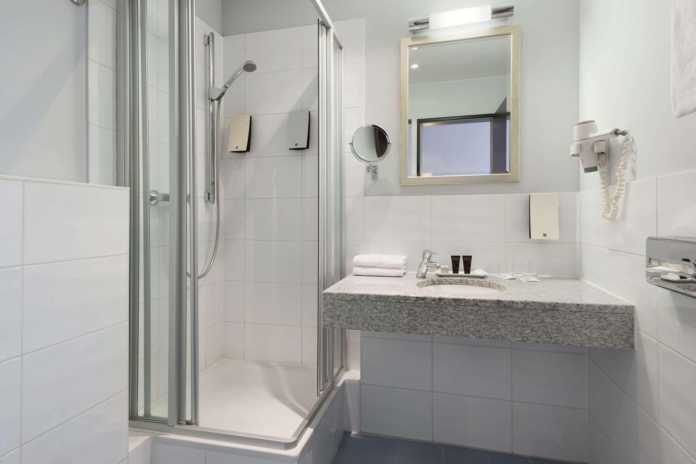 Ramada Frankfurt City Centre & Financial Dist. - Germany - Frankfurt am Main - Room - 5