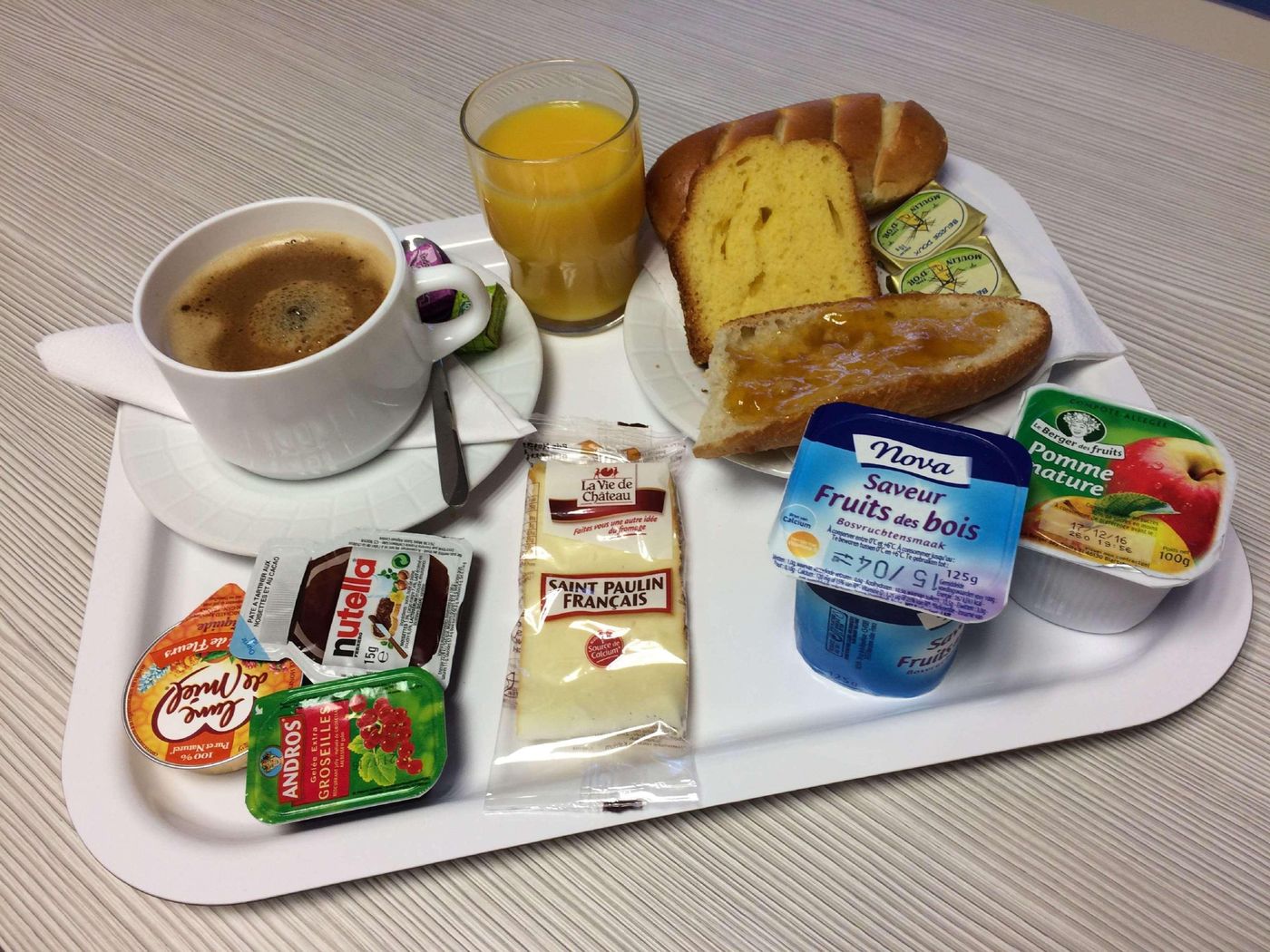 Première Classe Lyon Ouest - Tassin - France - TASSIN-LA-DEMI-LUNE - Restaurant - 6