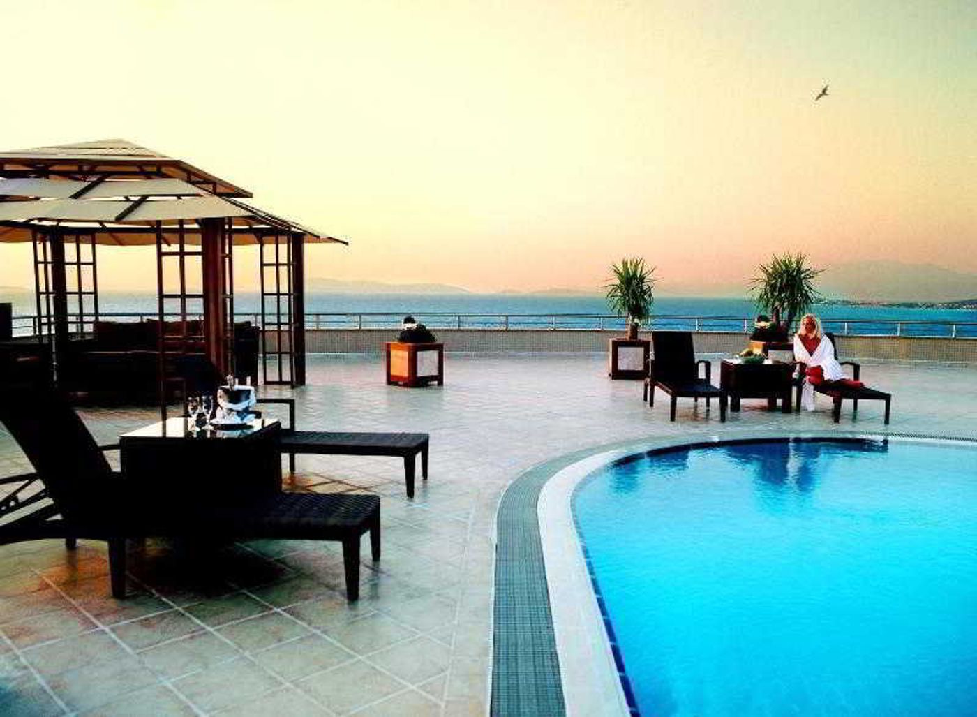 Sheraton-Cesme-Resort-Hotel---SPA-Beach-9