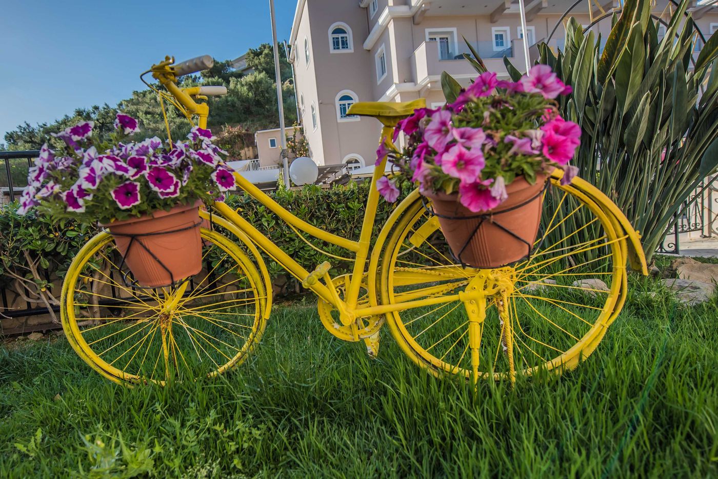 Planos-Beach-Aparthotel-General-view-16