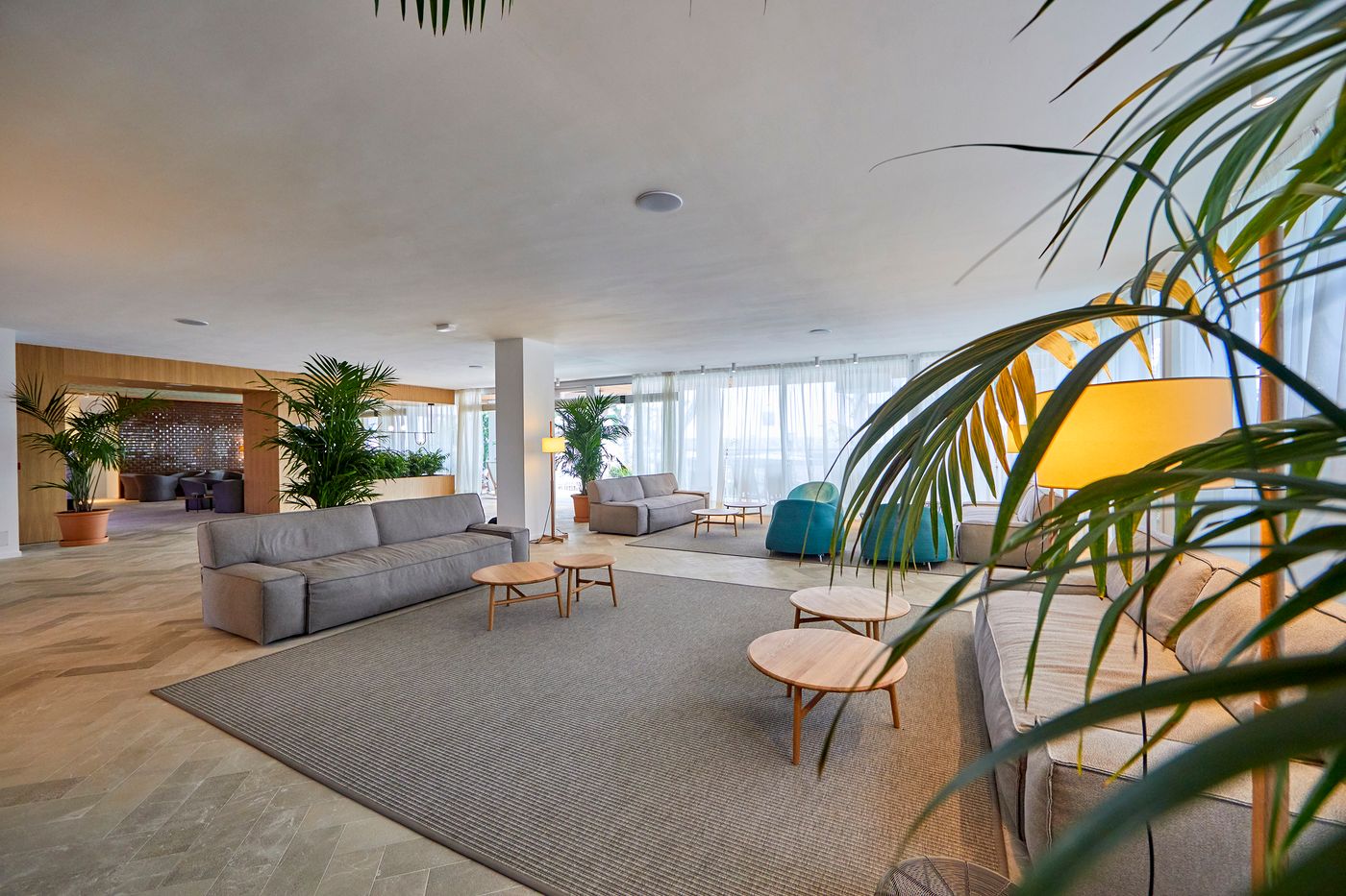 Prinsotel-la-Caleta-Apts--Lobby-43