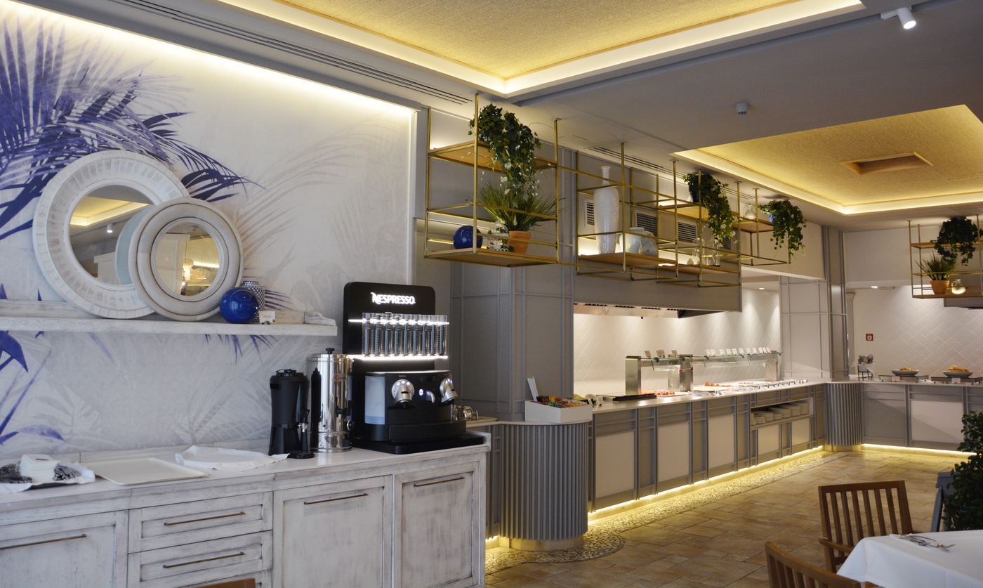 SH-Villa-Gadea-Restaurant-50