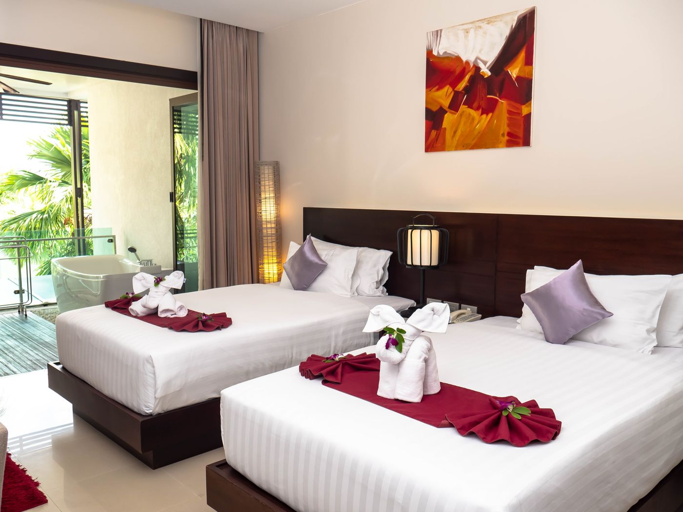 Wyndham-Sea-Pearl-Resort-Phuket-Room-17