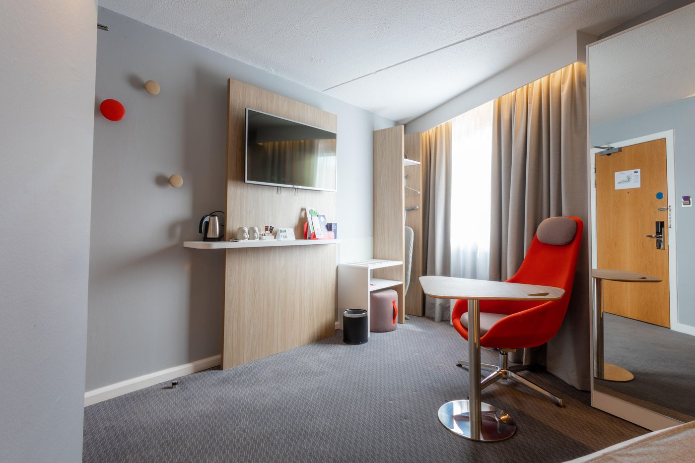 Holiday Inn Express Theatreland-United Kingdom-GLASGOW-Room-10