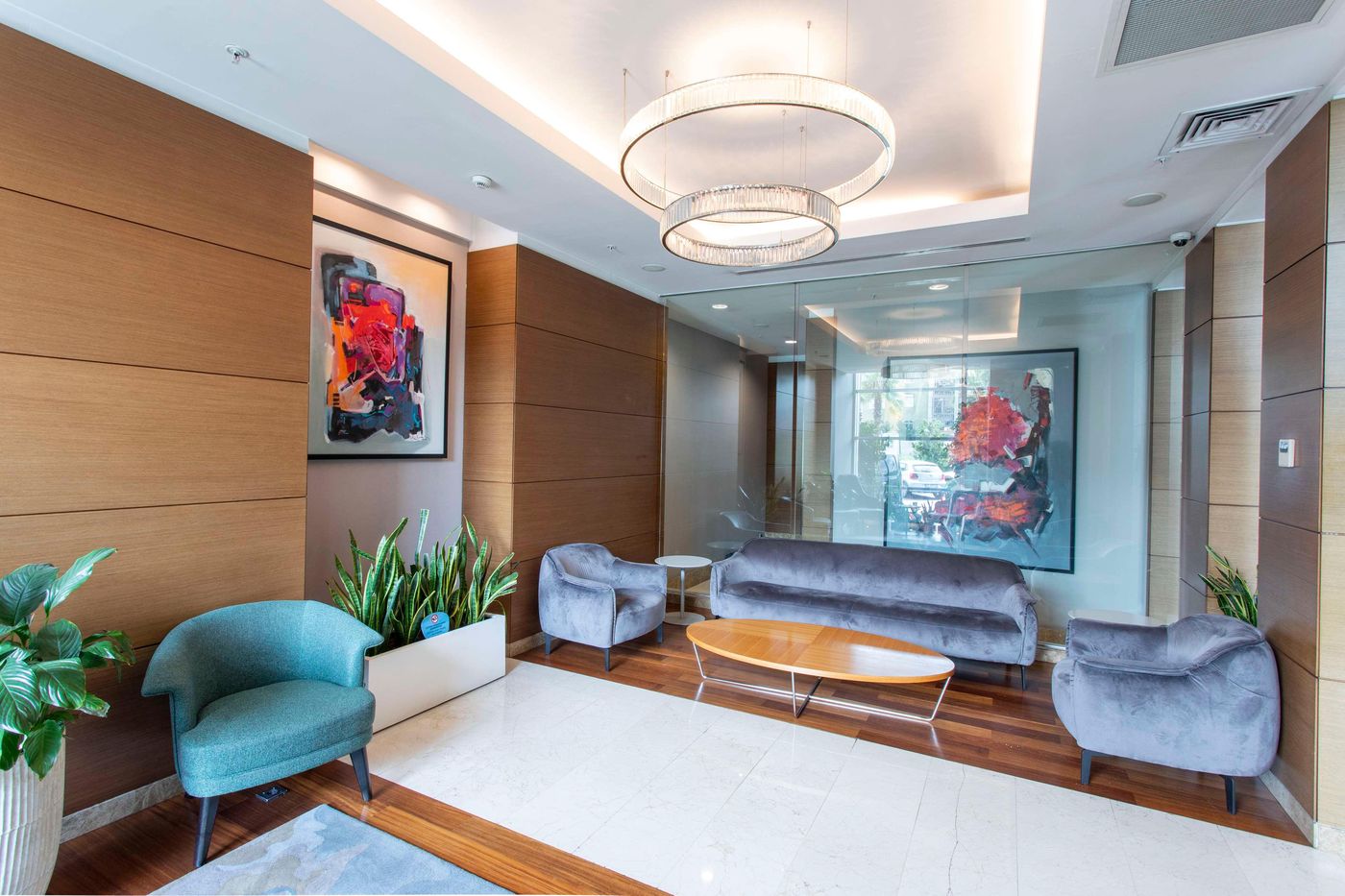 Radisson-Residences-Avrupa-Tem-Istanbul-Lobby-3