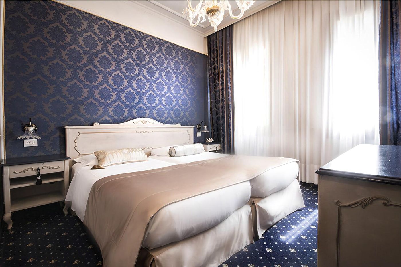 Violino-D-Oro-Room-16