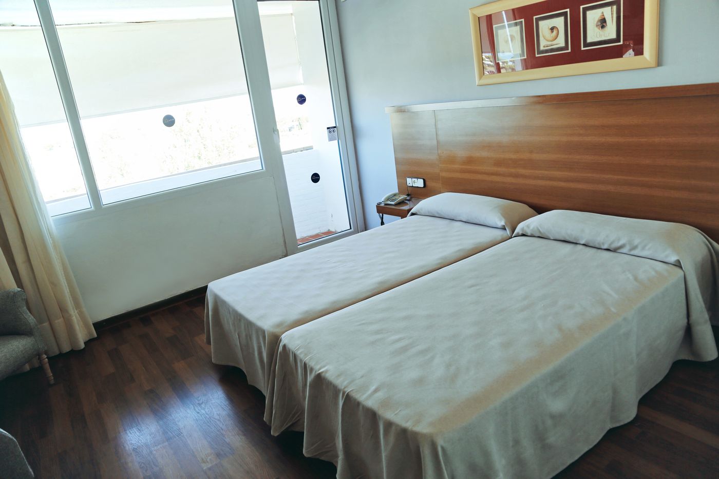 Carabela-Beach---Golf-Hotel-Room-35