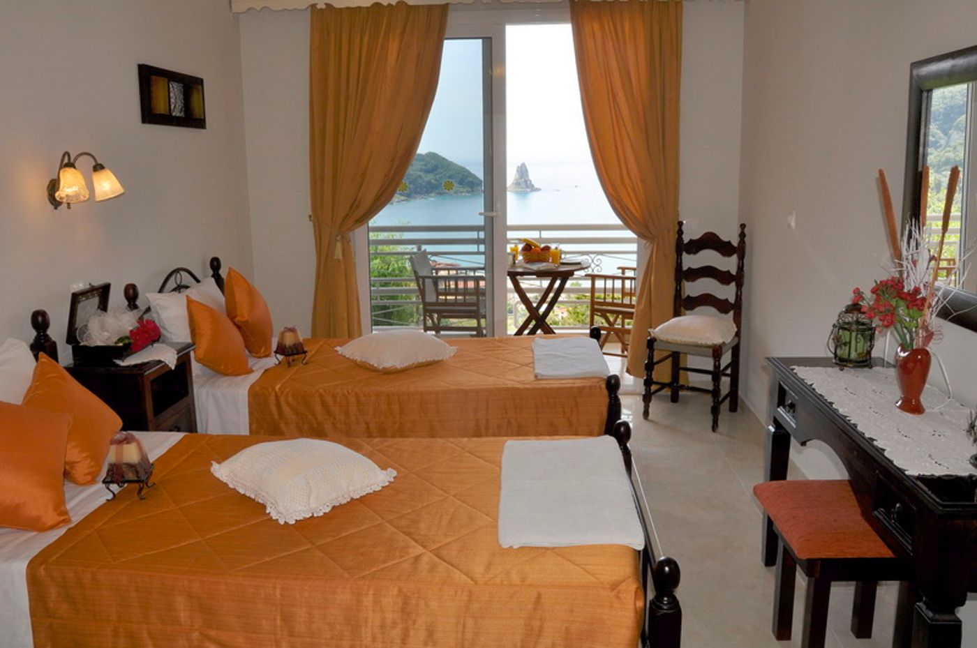 Mazis-Apartments-Room-24