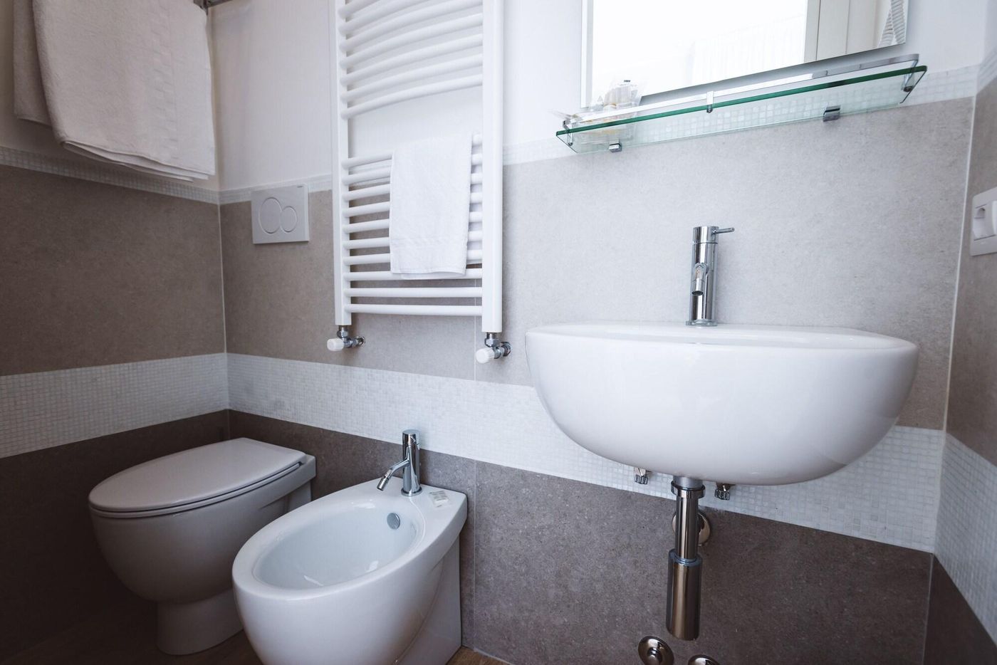 B-B-Angelina-Rooms-in-Rome-Room-27