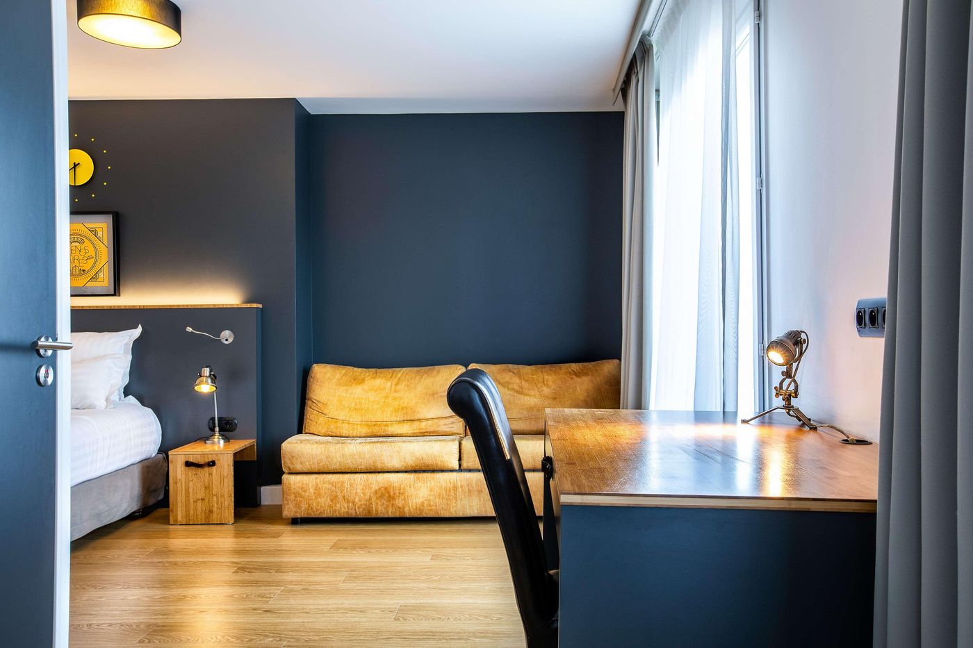 Best-Western-Plus-Suitcase-Paris-la-Defense-Room-30