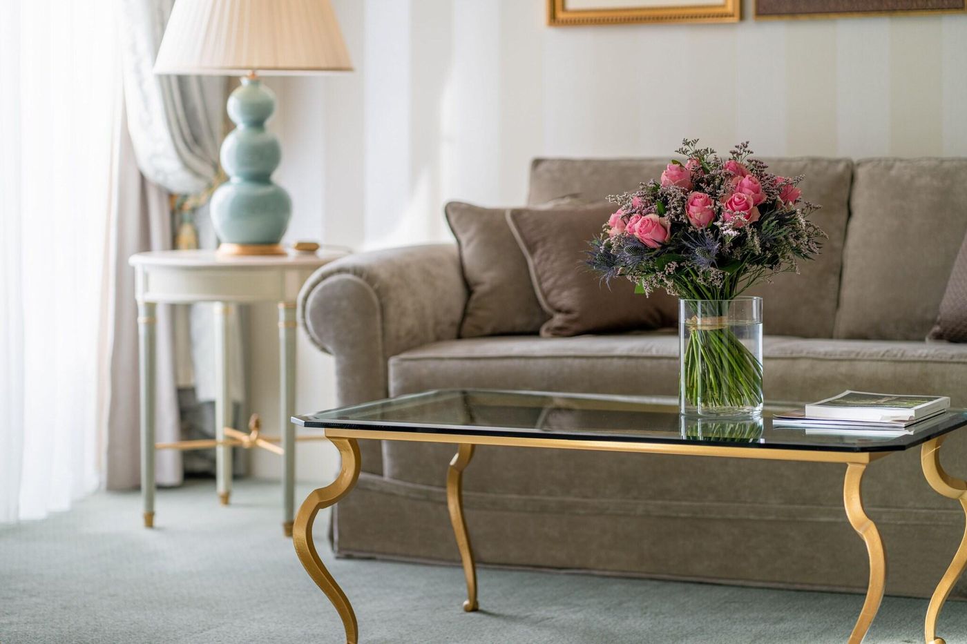 Four-Seasons-Hotel-Geneva-Room-22