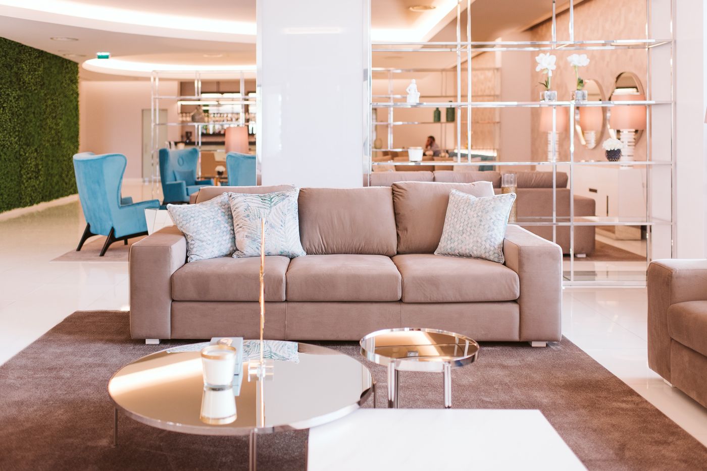 Vila-Baleira-Funchal-Lobby-38