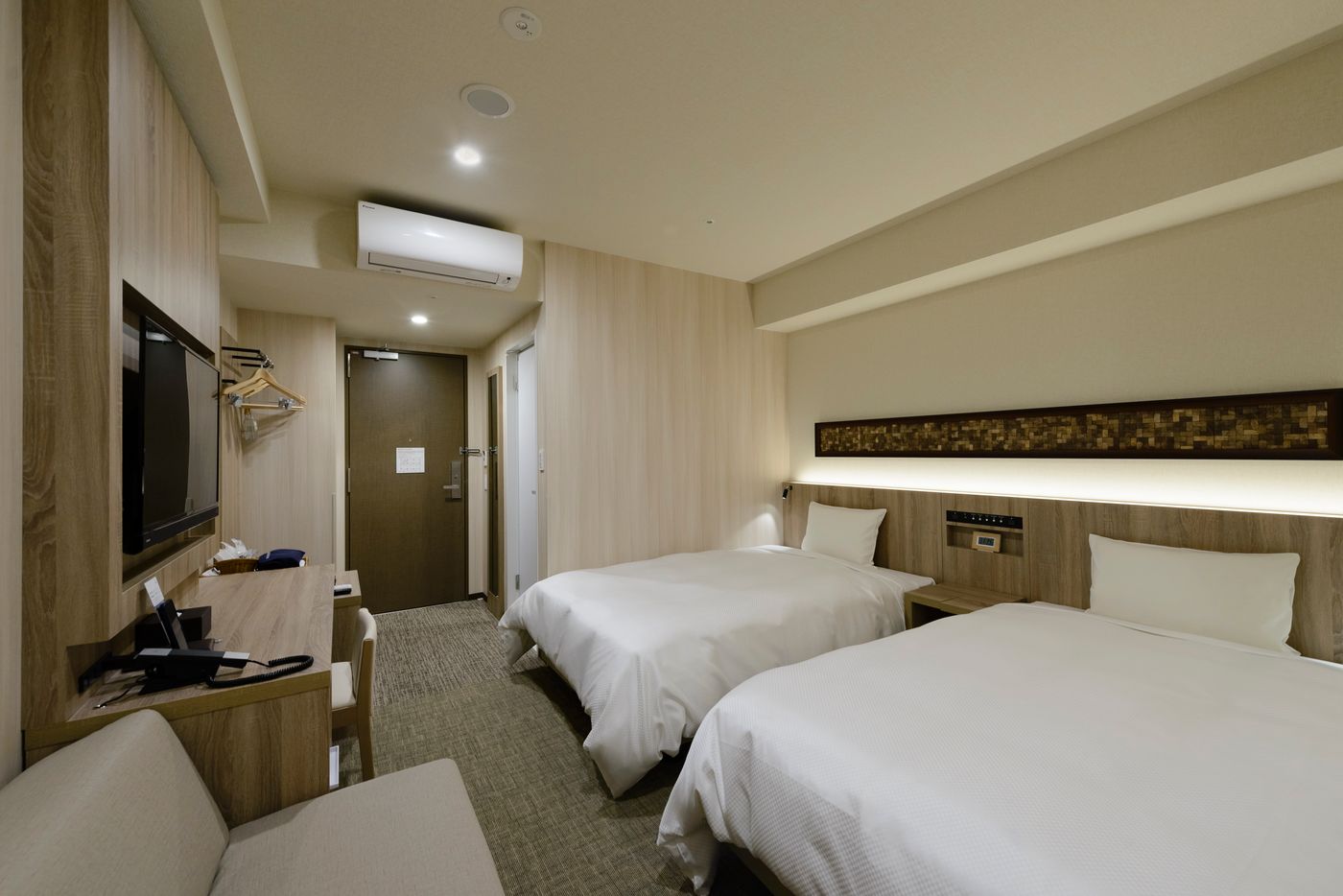 Hotel IL FIORE Kasai-Japan-Tokyo-Room-10