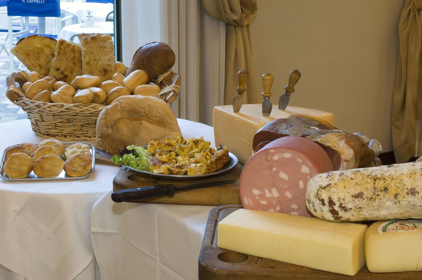 Hotel-Cappelli-Restaurant-35