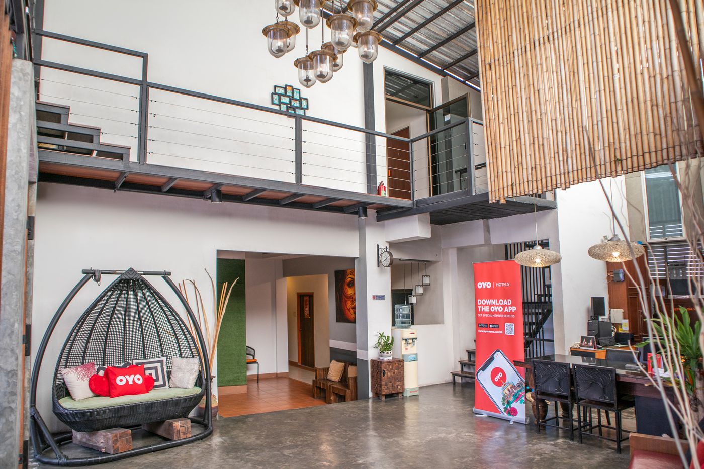 The-Album-Loft-nanai-Lobby-11