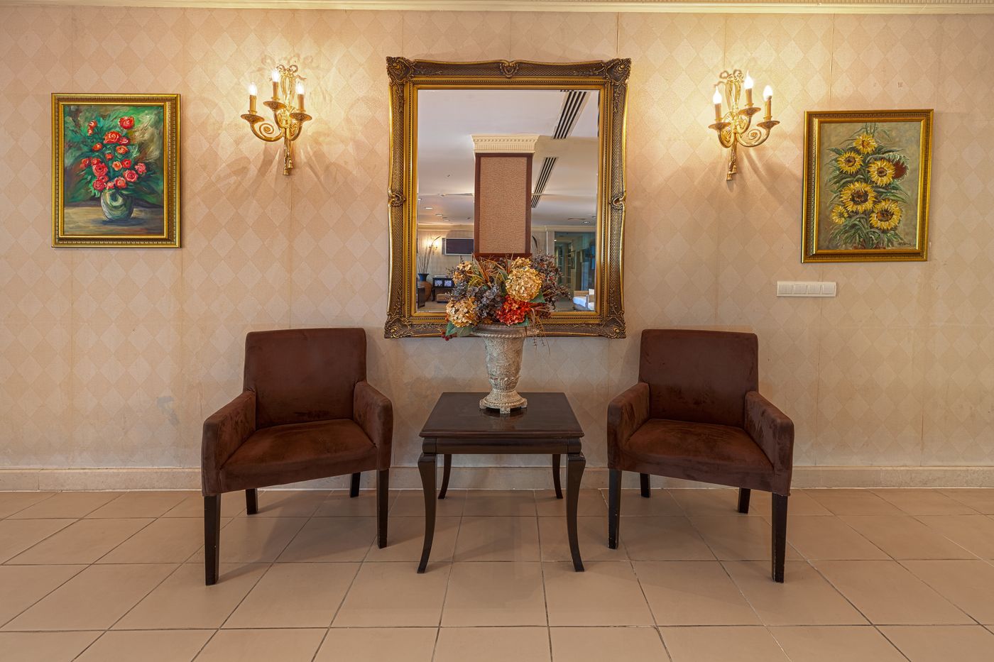 X-Life-Hotel--15-Bar-38