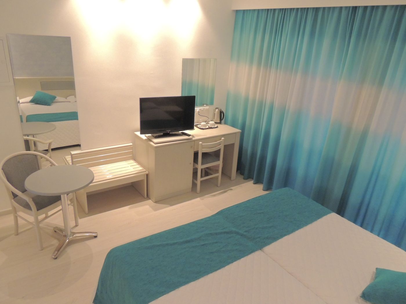 Anesis-Hotel-Room-37