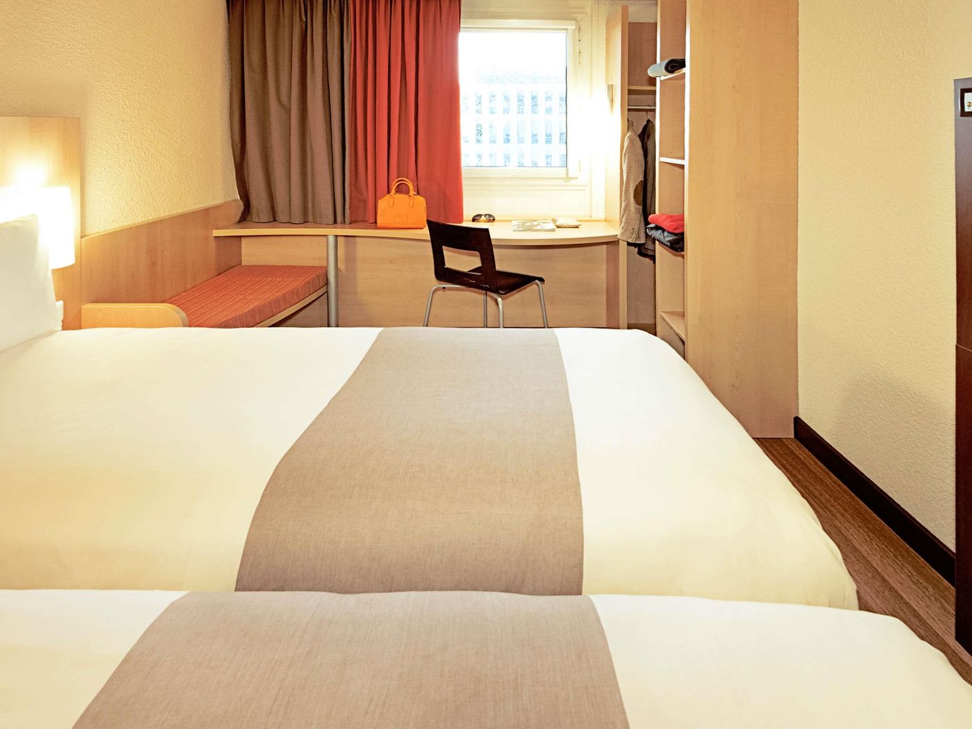 Ibis-Lisboa-Jose-Malhoa-Room-5