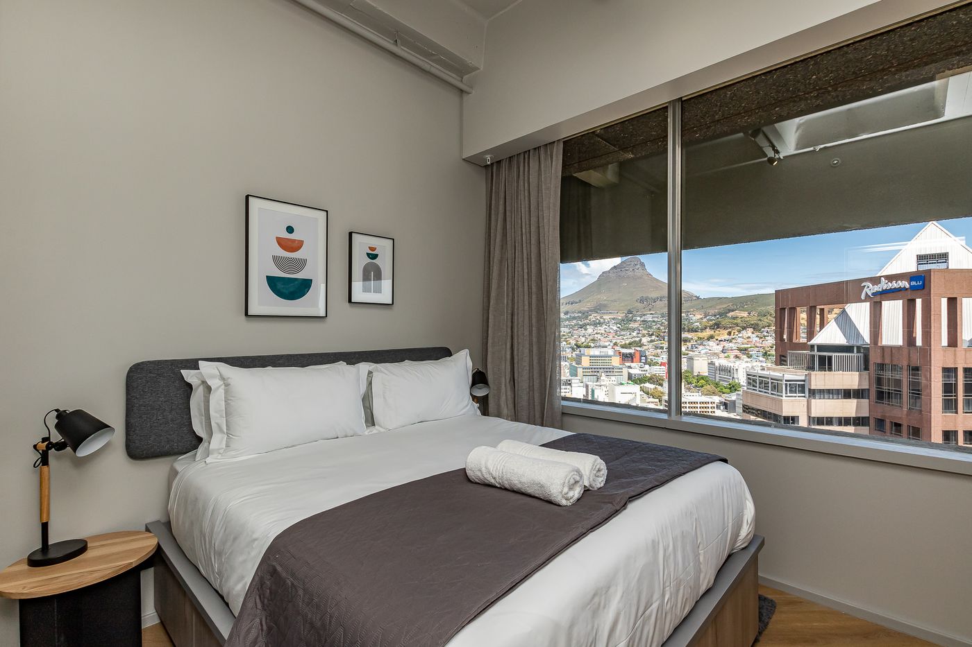 One-Thibault-Residence-By-Itc-Hospitality-Room-17