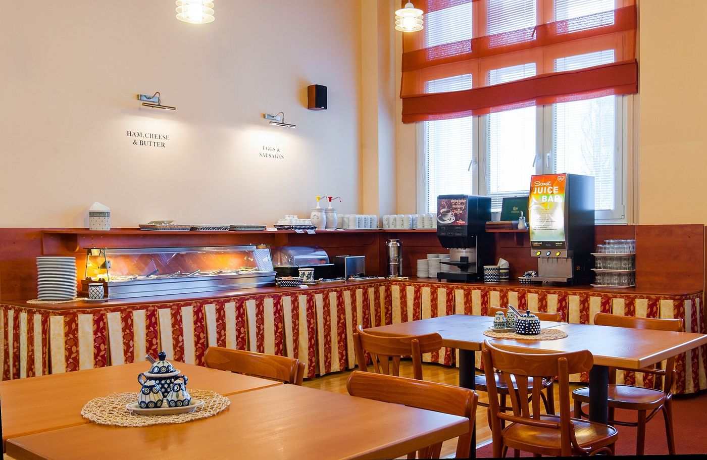 Cloister-Inn-Restaurant-33