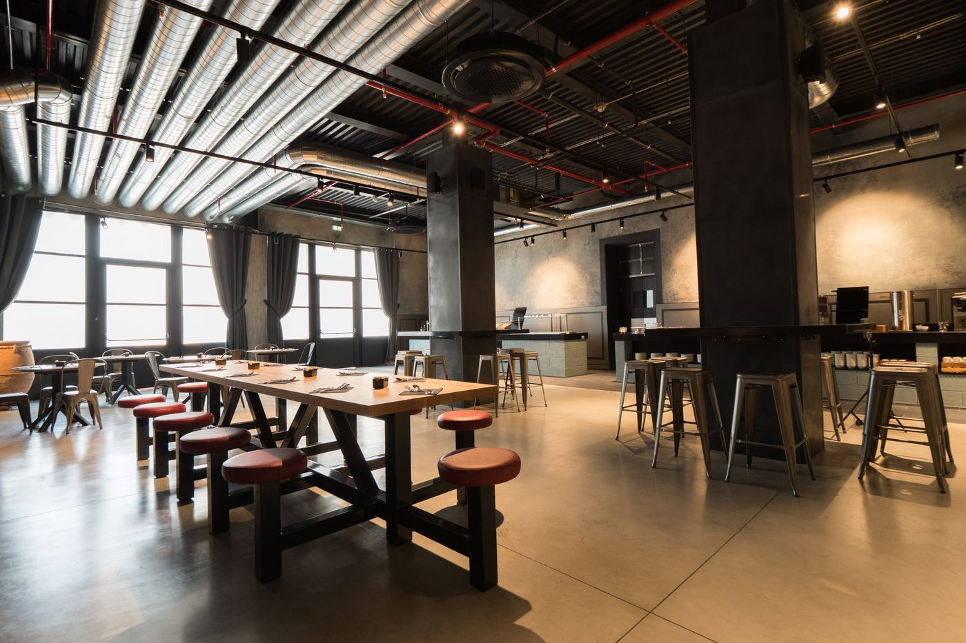 J24-Hotel-Milano-General-view-9