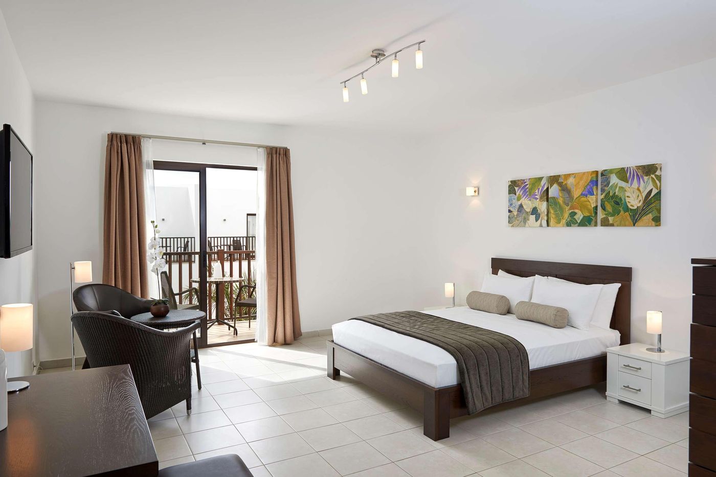 Melia-Dunas-Beach-Resort---Spa-Room-27