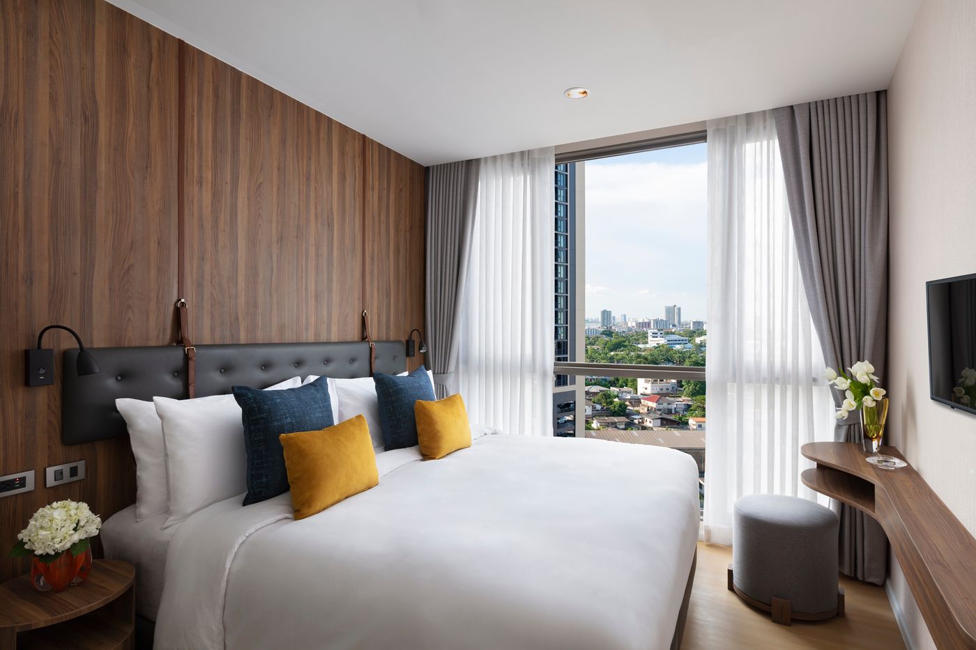 Oakwood-Suites-Tiwanon-Bangkok-Room-11