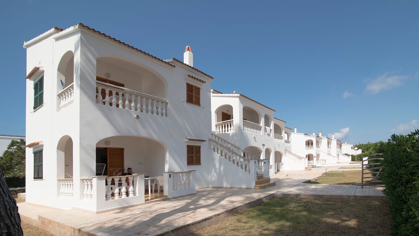 Apartamentos-Mar-Blanca-General-view-10