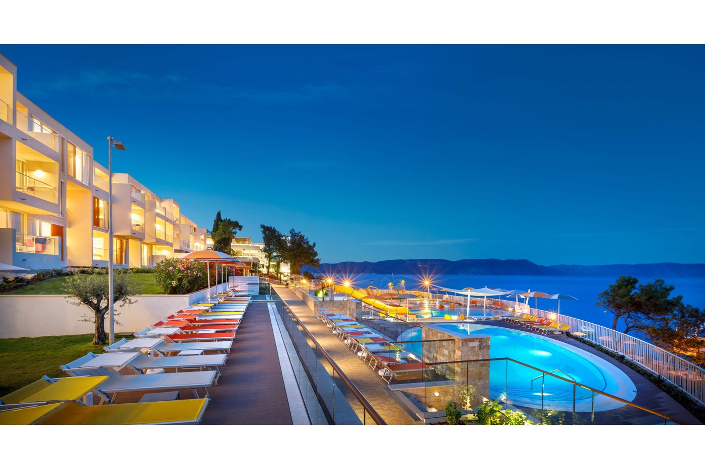 Girandella-Resort-Valamar-Collection-Family-Hotel-Pool-4