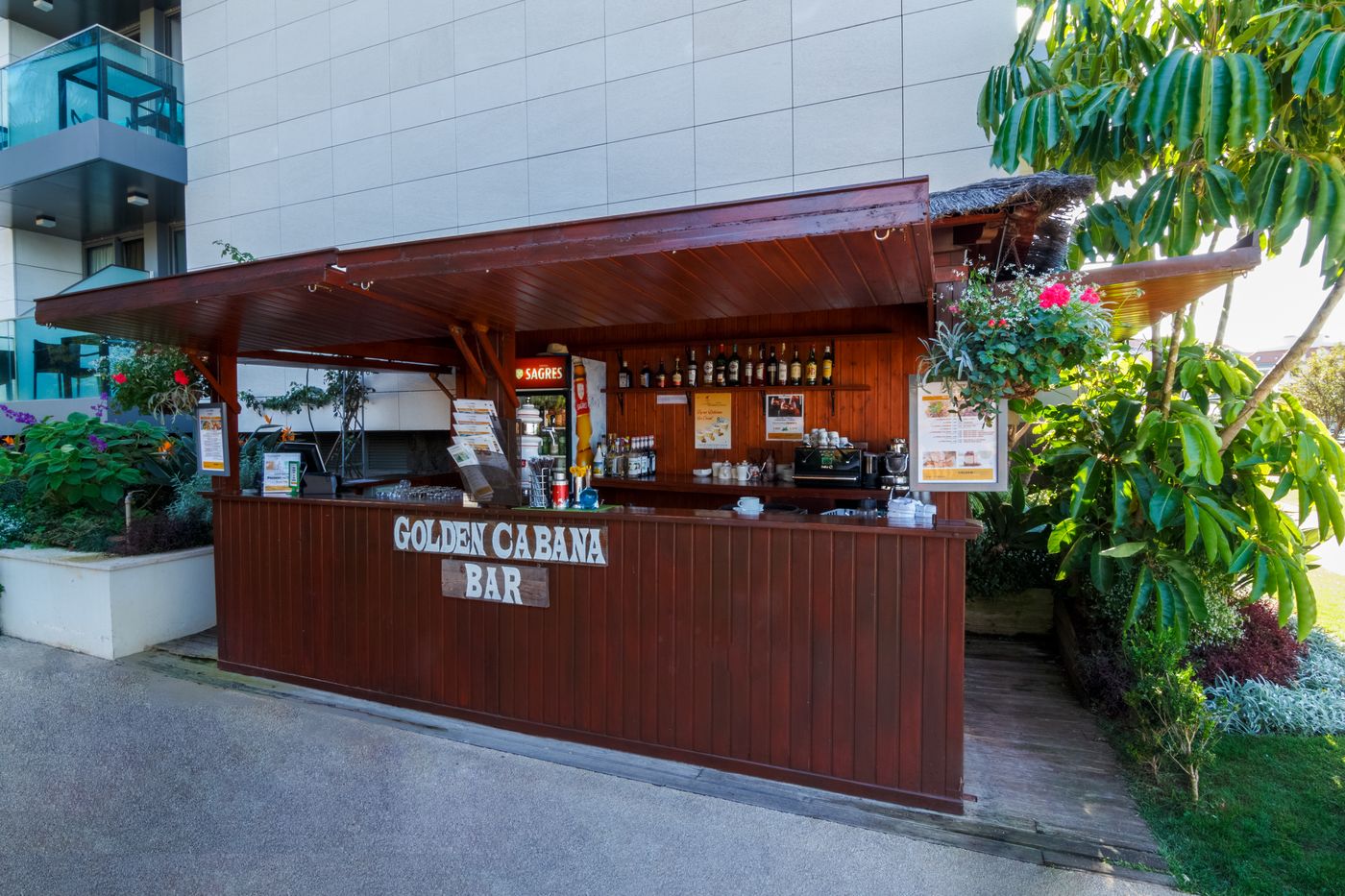 Golden-Residence-Hotel-Madeira-Bar-15