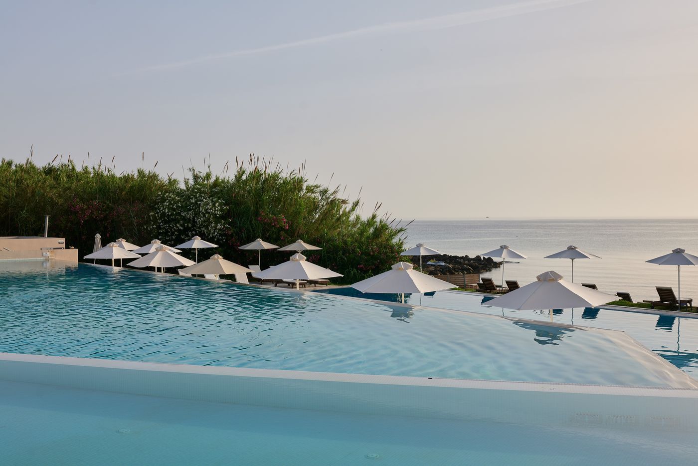 Eleon-Grand-Resort---Spa-Pool-11