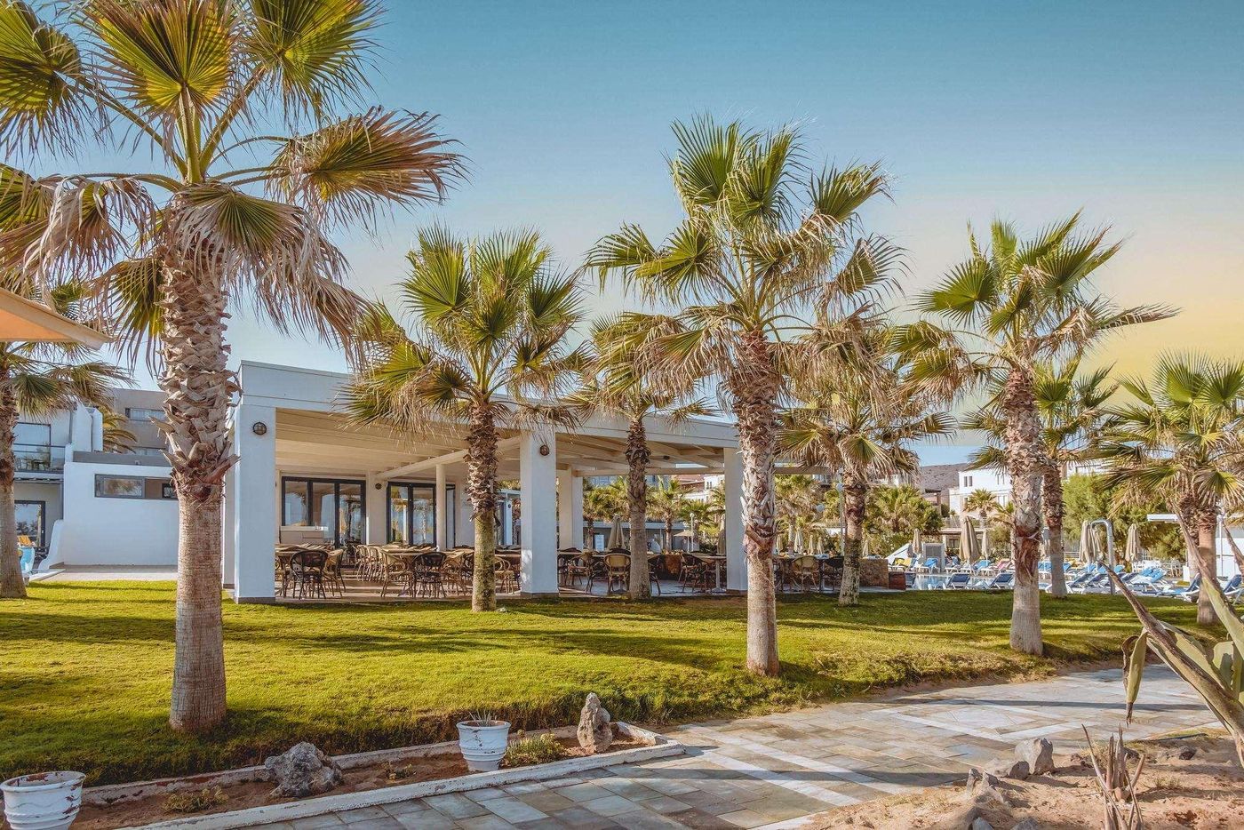 Lyttos-Beach-General-view-11