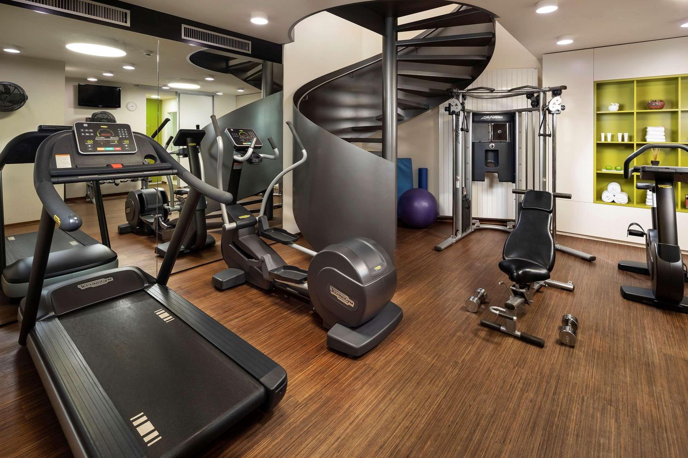 Melia-Luxembourg-Sports-and-Entertainment-72