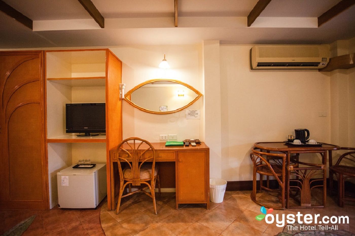 Ao-Nang-Bay-Resort-Room-33