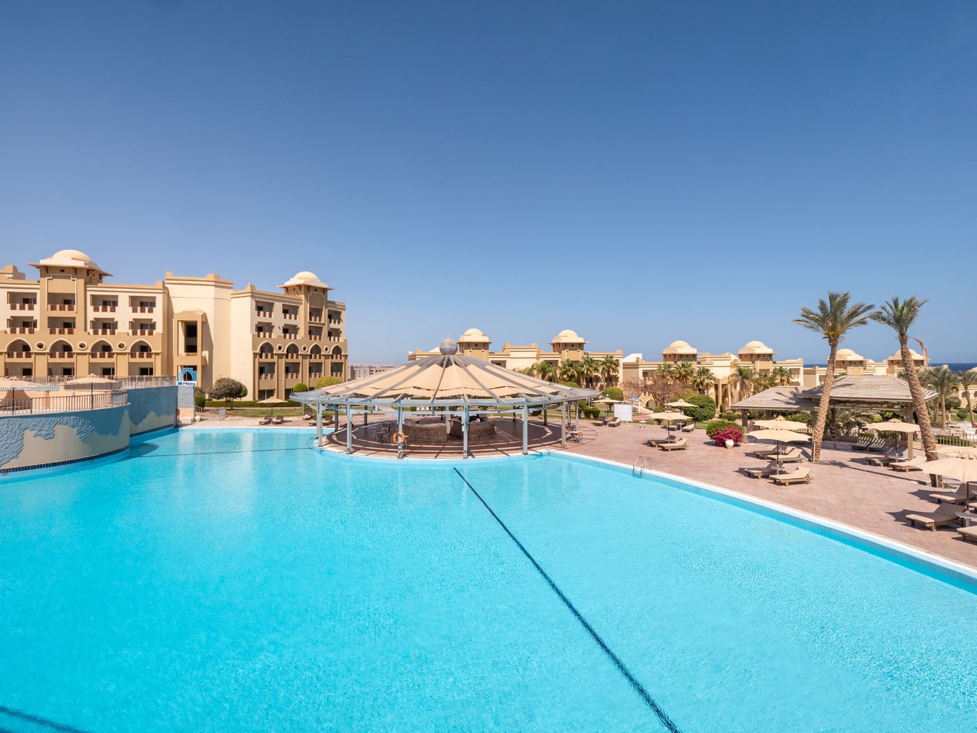 Serenity-Makadi-Beach-Pool-4