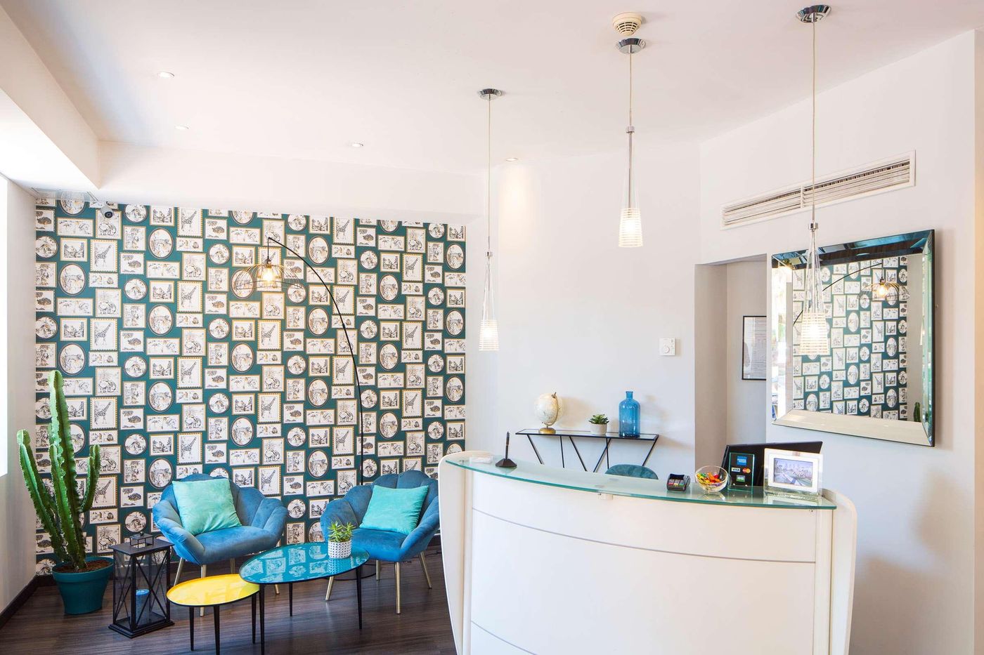 Relais-Acropolis-Lobby-23