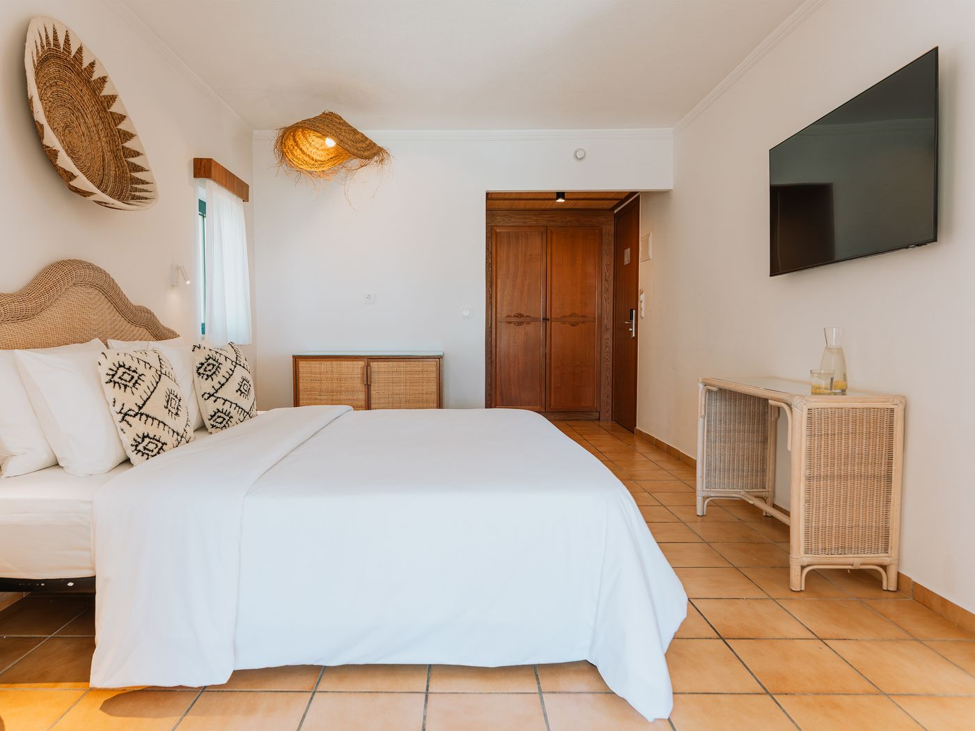 Grecotel-Casa-Paradiso-Room-37