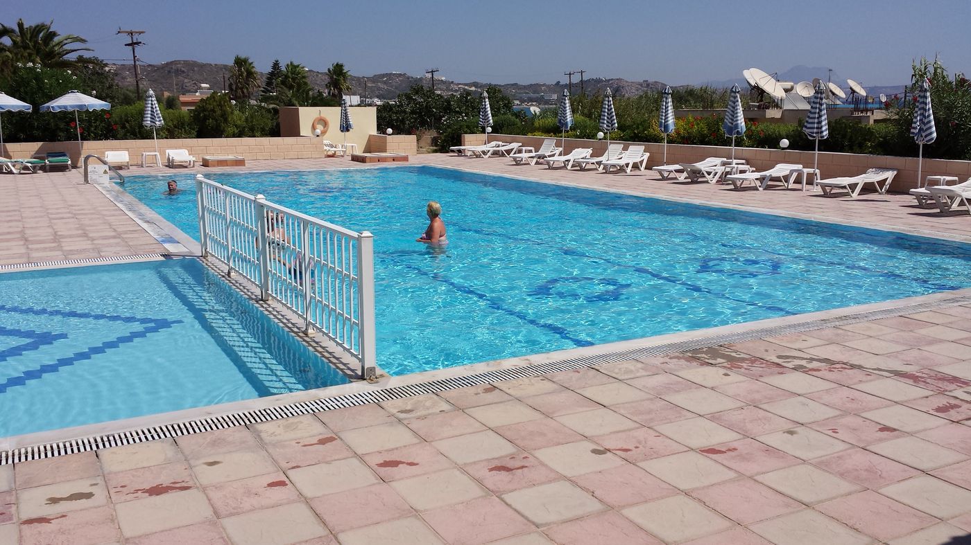 Kontessa-Apartments-Pool-9