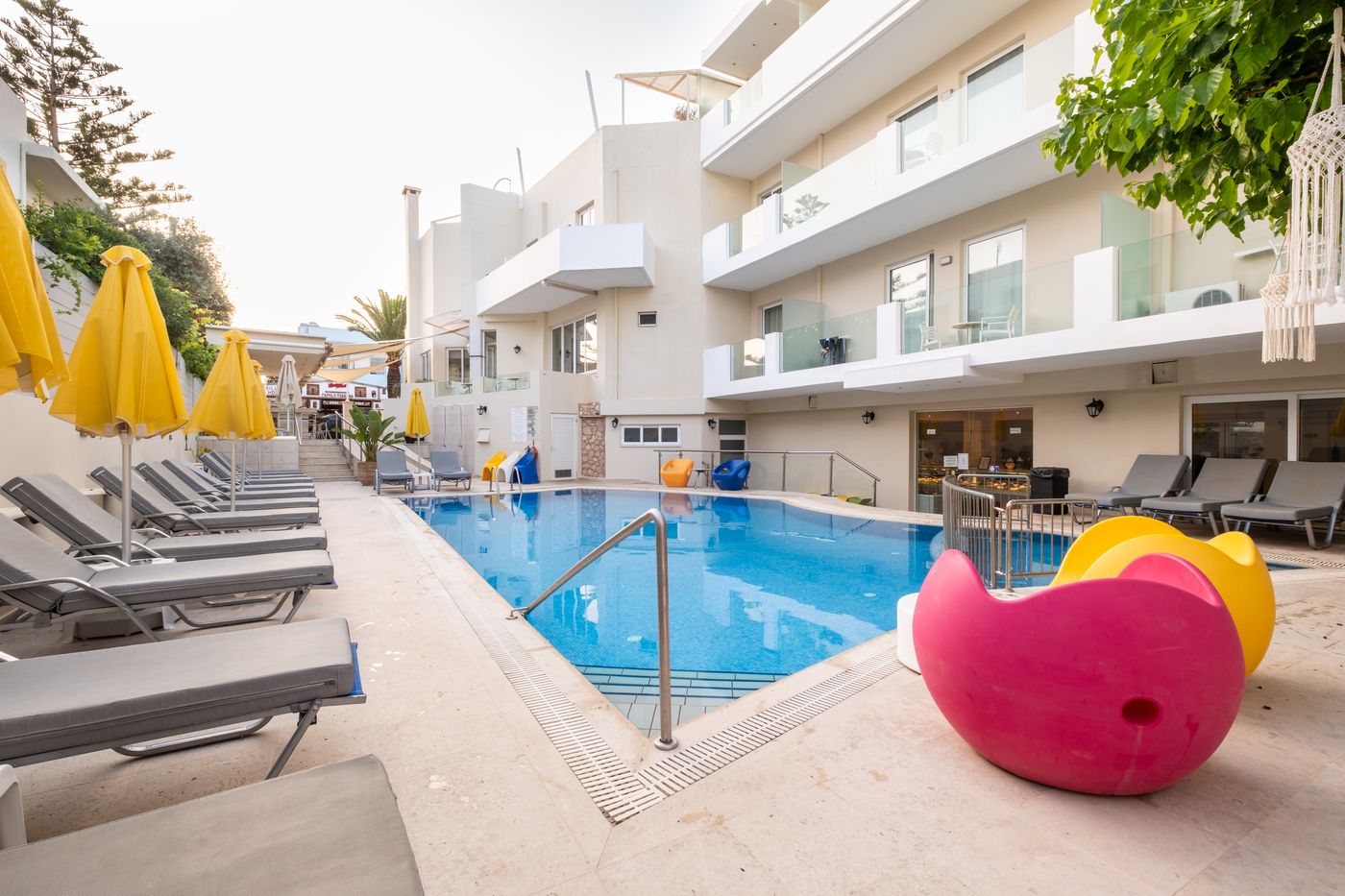 Dimitrios-Beach-Hotel-Pool-3