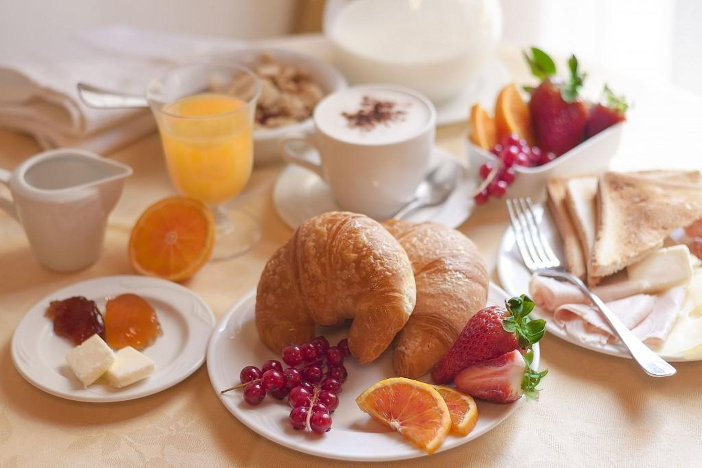 Apostoli-Palace-Restaurant-10