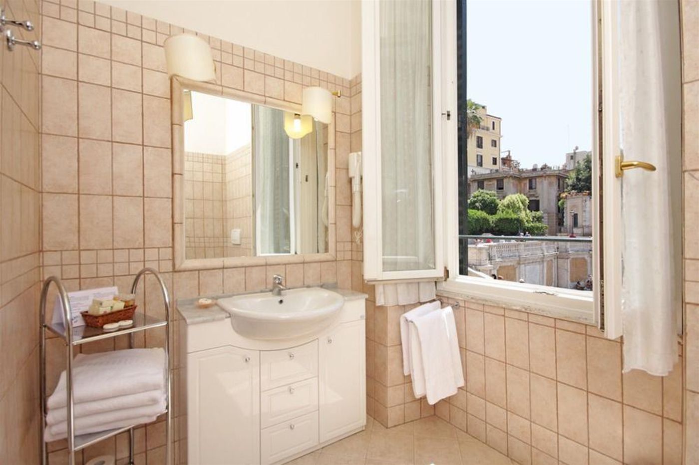 Internazionale-Domus-General-view-22