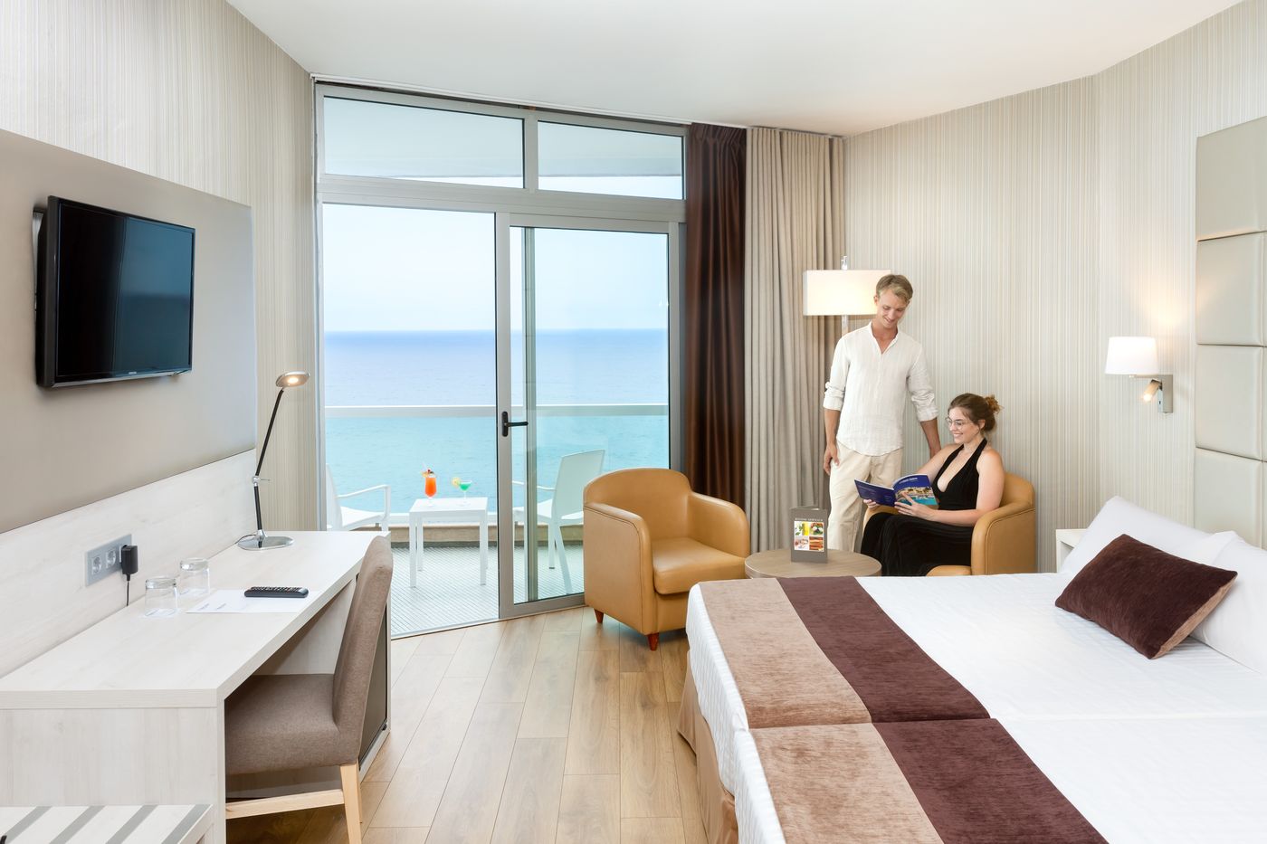 Best-Semiramis-Room-15