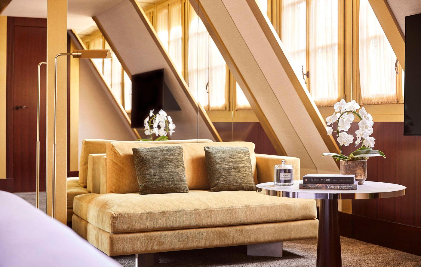 Park-Hyatt-Paris-Vendome-Room-75