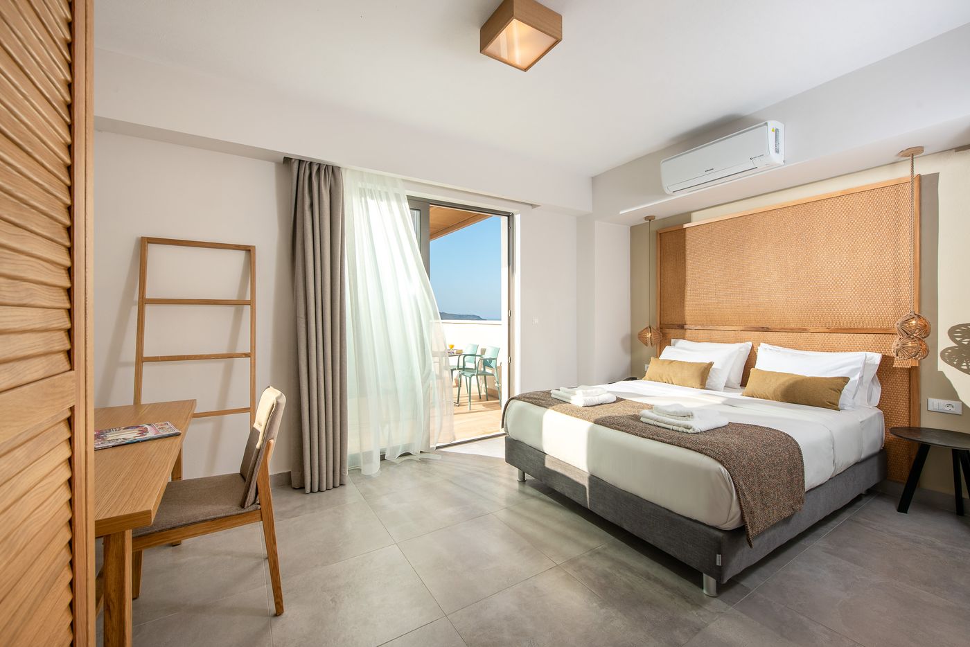 Atlantica Caldera Village