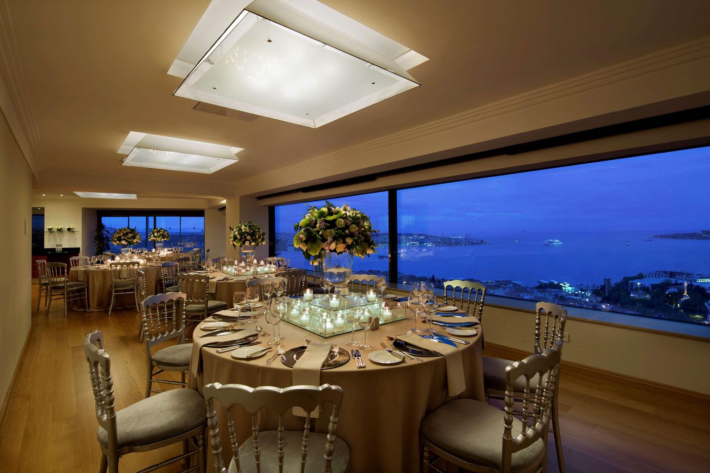 Conrad-Istanbul-Bosphorus-Restaurant-80