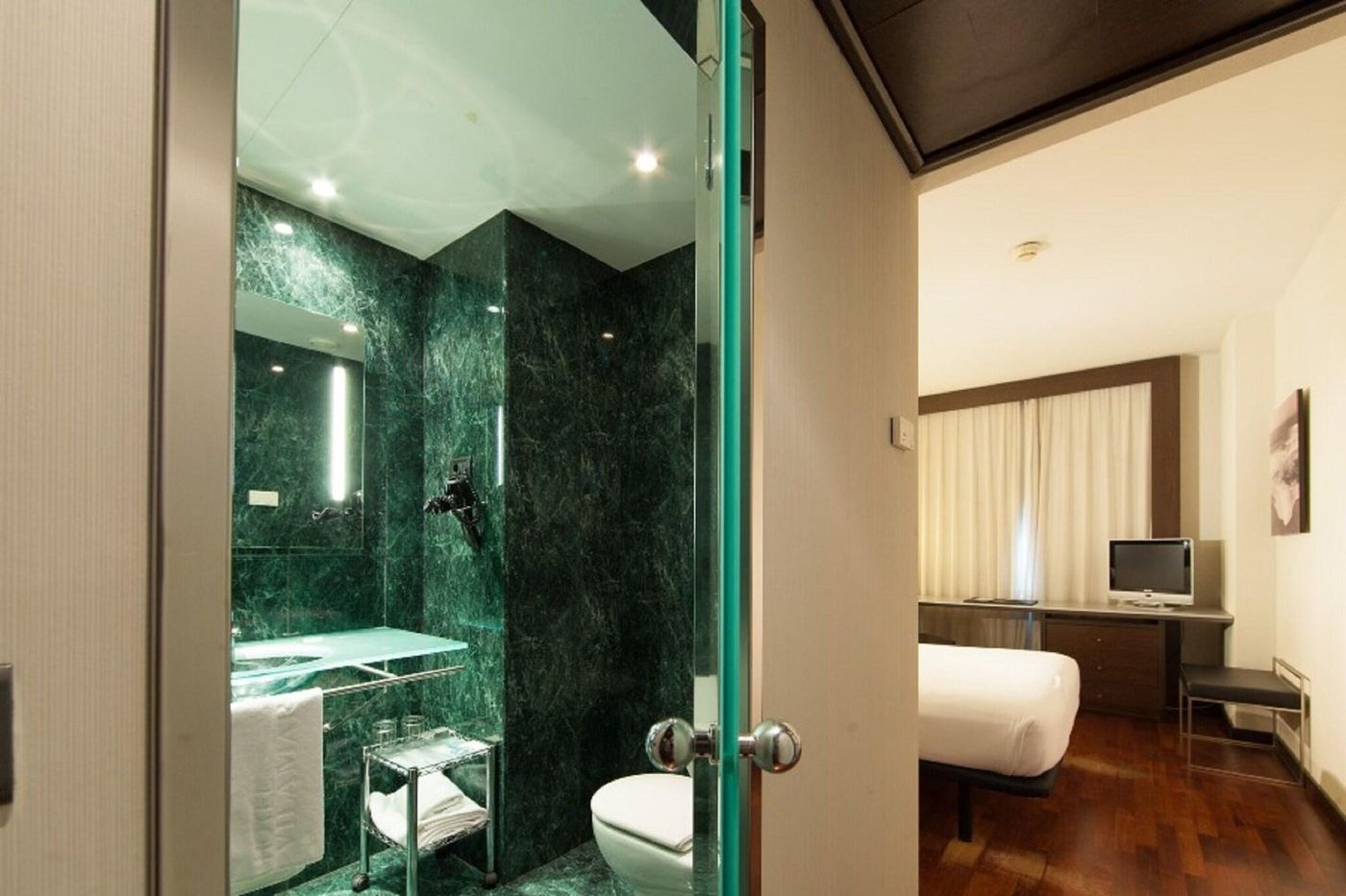 Hotel Vilamari-Spain-Barcelona-Room-9